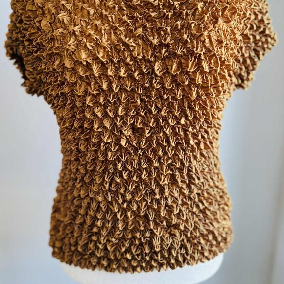 Vintage Radiance Antique Gold Silk-Blend Popcorn Crinkle Stretch Top – US M - Picture 4 of 13